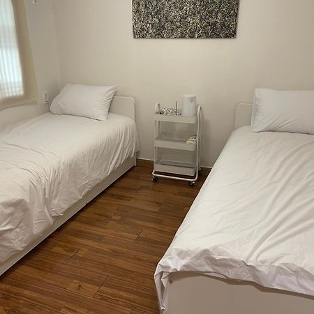 Hostel Jl In Chung-Jeong Сеул Екстериор снимка