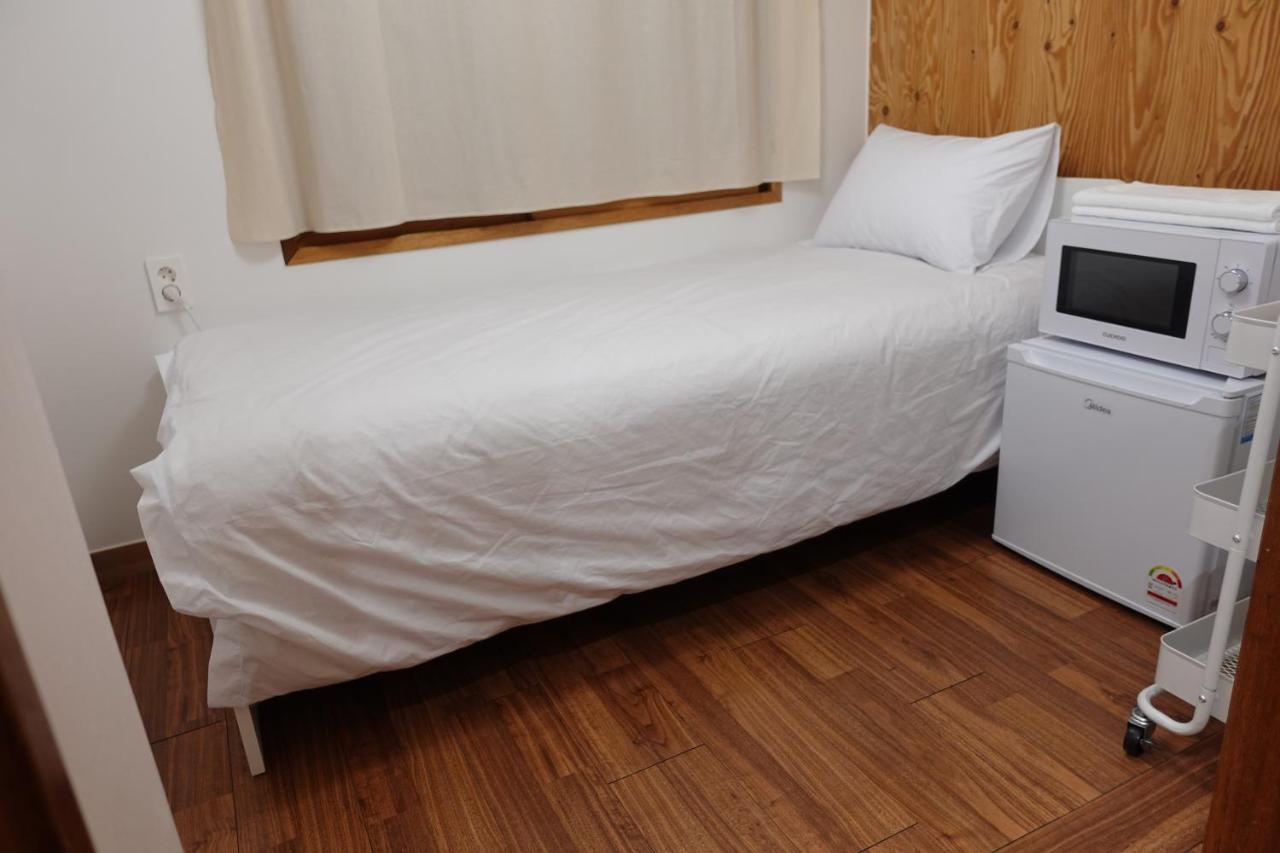 Hostel Jl In Chung-Jeong Сеул Екстериор снимка