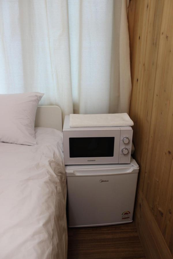 Hostel Jl In Chung-Jeong Сеул Екстериор снимка