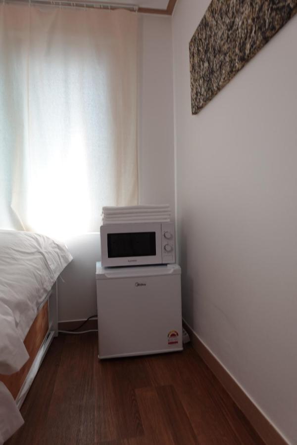 Hostel Jl In Chung-Jeong Сеул Екстериор снимка