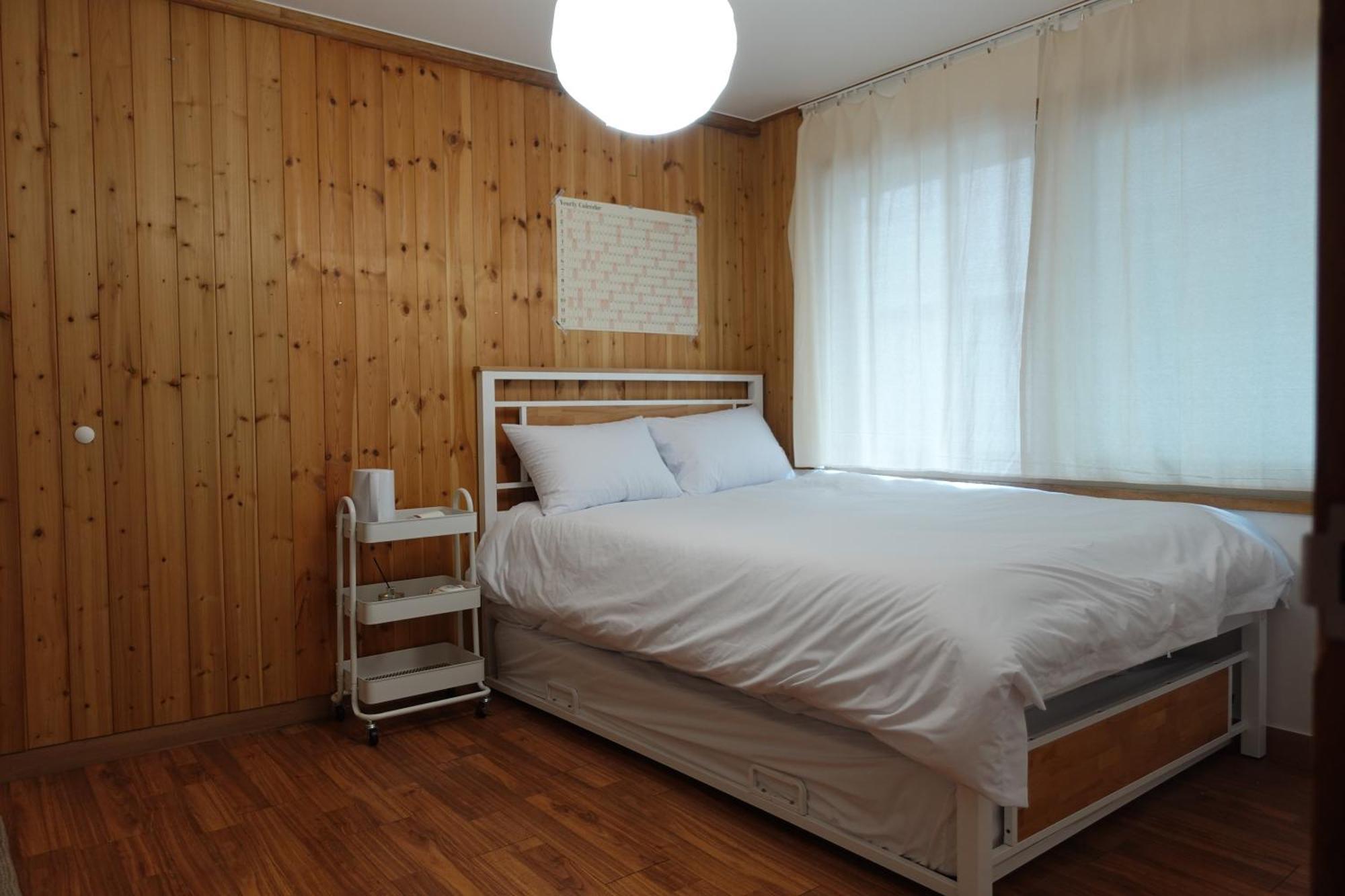 Hostel Jl In Chung-Jeong Сеул Екстериор снимка